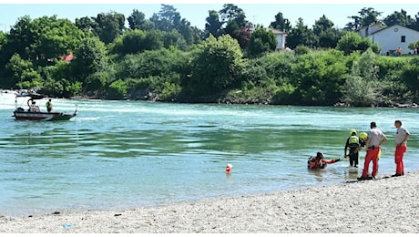 Stefan Bogdan Cristoiu e Ramesh Ganegedara annegati nel Brenta, quei divieti ignorati sulla spiaggia della morte
