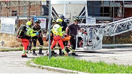 Morto l’operaio caduto dal tetto a Russi: il 48enne era sprovvisto dei dispositivi antinfortunistici. La protesta dei sindacati