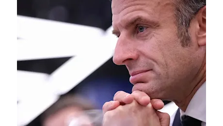 Francia, Macron: nuovo premier entro 48 ore