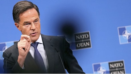 Nato, Rutte chiede sacrifici ai cittadini europei per aumentare la spesa per la Difesa