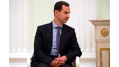 Siria, Assad: Non volevo lasciare il Paese, ora è in mano al terrorismo