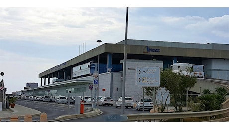 Maltempo, disagi all'aeroporto di Palermo: voli dirottati