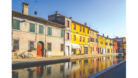 Ferrara e Comacchio, è qui la festa Falò in piazza e marcia delle Befane