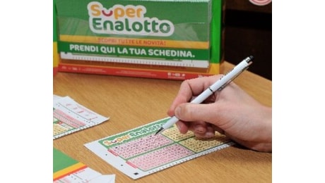 Sbancato il Superenalotto, sul lago di Garda il jackpot da 89 milioni