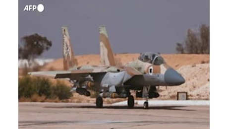 Libano, jet israeliani decollano per operazioni militari nel sud