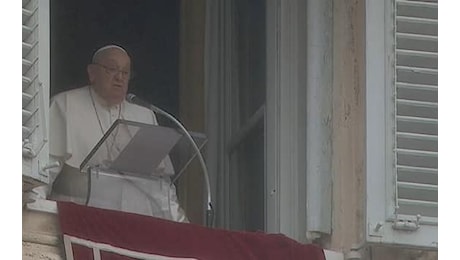 Papa Francesco nel giorno dell'Epifania: Il sogno di Dio è l'umanità in pace