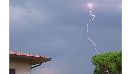 Temporali, prosegue l'allerta meteo