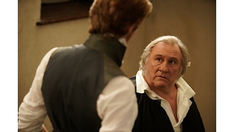 Gérard Depardieu assente dal processo per aggressione sessuale per motivi di salute