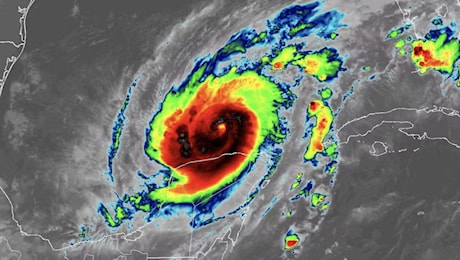Ecco come l'uragano Milton è diventato una potente tempesta di categoria 5 in meno di un giorno