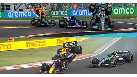 F1, il contatto tra Hamilton e Verstappen che ricorda quello con Alonso nel 2022