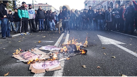 Landini cattivo maestro e antagonisti in galera. La destra trova i nemici perfetti