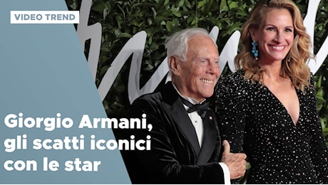 Giorgio Armani compie 90 anni, gli scatti iconici con le star