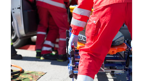 Incidente frontale a Sasso Marconi (Bologna): sei feriti coinvolti, quattro sono gravi