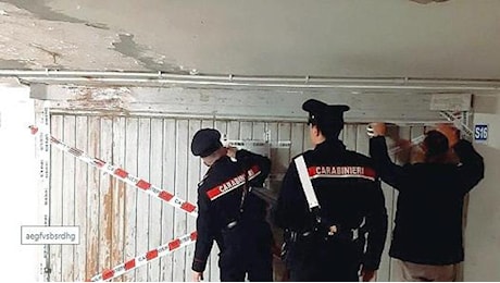 L'agguato nel garage e i tre colpi alla testa: il giallo del bidello ucciso nella sua casa di Mantova