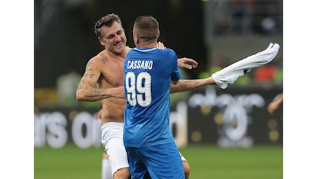 Vieri rompe il silenzio, la replica ad Adani e Cassano è senza appello