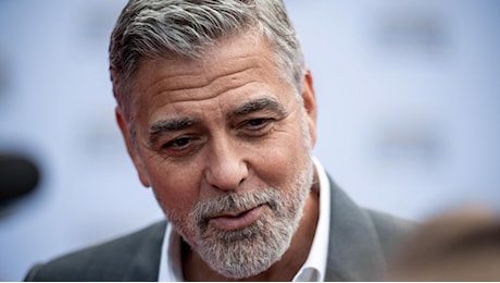 L’appello di George Clooney: “Amo Biden ma abbiamo bisogno di un nuovo candidato”
