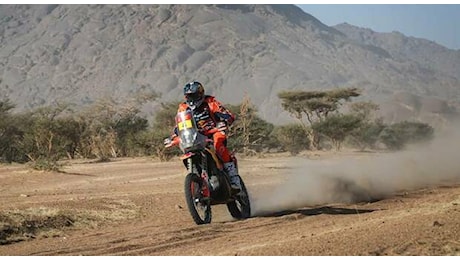 Dakar 2025, Sanders (Ktm) vince la prima tappa fra le moto davanti a Brabec (Honda) e Branch (Hero). Lucci primo italiano, 21^