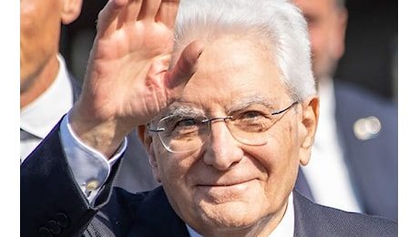 Sergio Mattarella compie 83 anni, gli auguri da Giorgia Meloni e dal mondo della politica