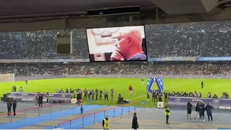 Again, il video della canzone inedita di Pino Daniele allo Stadio Maradona