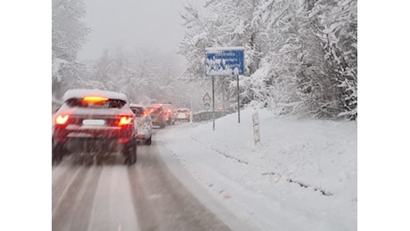 Meteo: Neve già in atto, tra poco sarà Bufera su alcune Regioni, ecco quali