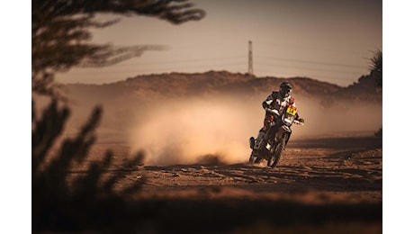 Dakar 2025. T2, 48H Chrono Part 1, Sanders e Al Rajhi in testa al break notturno