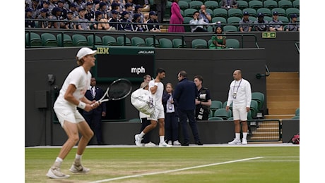 Jannik Sinner, allenamento con Djokovic a Wimbledon
