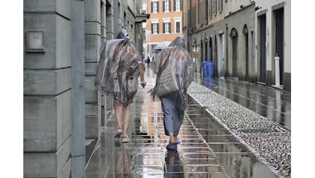 Meteo, inizio settimana tra nubi e piogge sparse. Dov'è atteso il maltempo: le previsioni