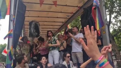 Schlein sul carro del Pride di Milano: Ci batteremo contro la destra peggiore d'Europa