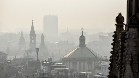 Previsioni meteo domenica 10 novembre: a Milano e in Lombardia torna la nebbia