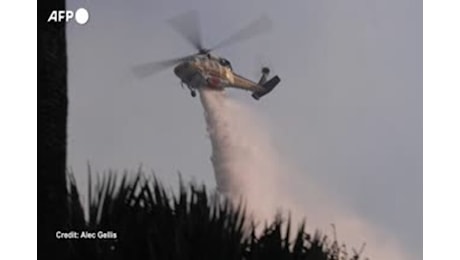 California, incendio a Malibu: evacuate circa 6mila persone