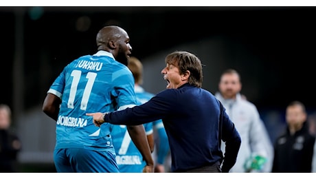 Antonio Conte dopo Napoli-Empoli 3-0: Qualcuno dovrebbe ringraziare il Napoli: tiene vivo il campionato e dà qualcosa di cui parlare