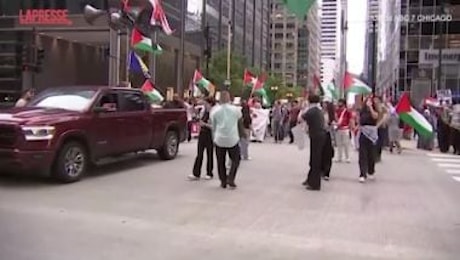 Chicago, proteste per la visita a Washington di Netanyahu al grido: Palestina libera