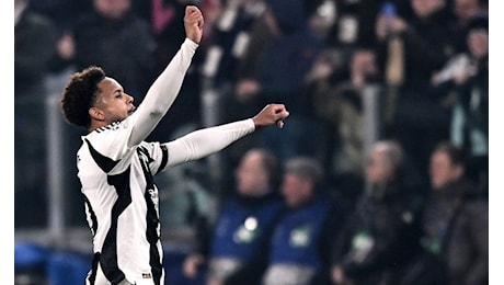 Infortunio McKennie: cosa filtra in vista di Parma Juve. Ultimissimi aggiornamenti dopo l’allenamento al JTC