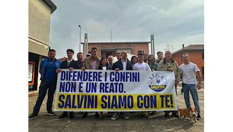 Anche in Brianza raccolte centinaia di firme a sostegno di Salvini