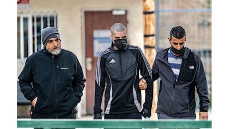 In cella a 13 anni, Ahmad Manasra torna libero. Con lui 80 gazawi