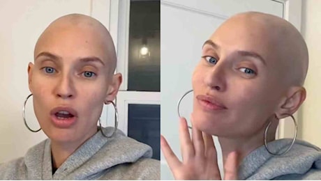 Bianca Balti ha rasato i capelli a zero, video virale dopo la chemio