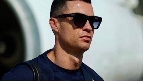 Dagli orologi alla mega villa: lo shopping extra-lusso di CR7. E il jet è il regalo di Natale?