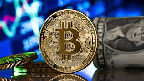 Bitcoin in rally verso la soglia dei 100.000 dollari