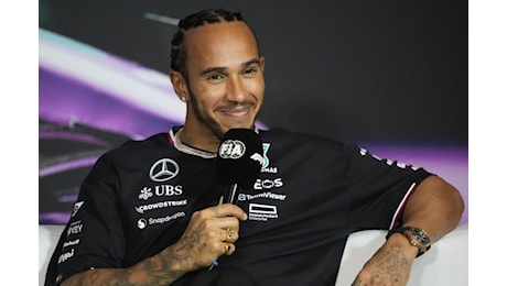 F1, Lewis Hamilton punge Max Verstappen sui team-radio di Budapest