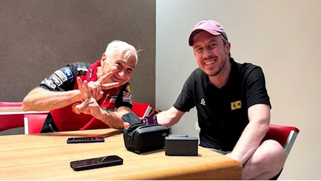MotoGP 2025. GP del Qatar - ESCLUSIVO - Intervista con Davide Tardozzi: Stronzifichiamoci? Non sapevo di essere ripreso... (Parte 1 di 2)