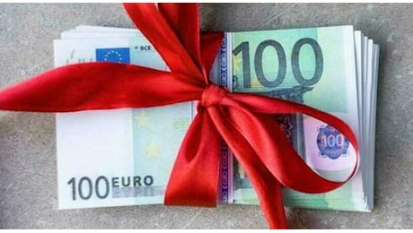 Bonus Natale 2024: come ricevere i 100 euro in più in busta paga. A chi spetta e quadno richiederlo