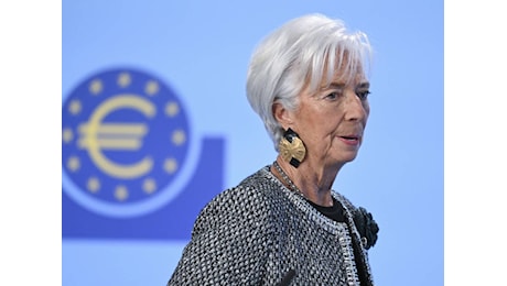 Lagarde: “Pronti a tagliare i tassi, inflazione verso il 2% nel 2025”