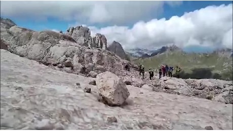 Sulla Marmolada con Climbing for Climate: il grido d'allarme per il «ghiacciaio più inquinato del mondo»