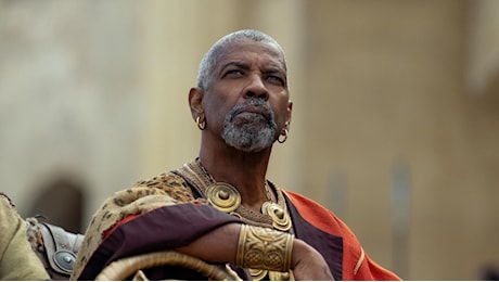 Denzel Washington: “Nel Gladiatore II ho baciato un uomo sulle labbra ma la scena è stata tagliata”