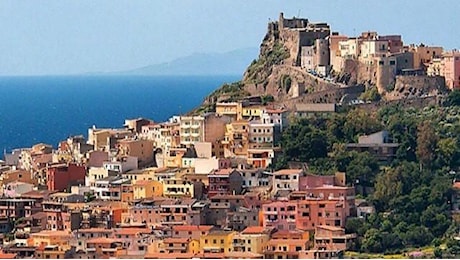 Dall’Europa dell’est tutti vogliono la casa a Castelsardo: ecco perché