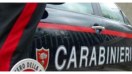 Ragazza denuncia violentata in centro a Firenze