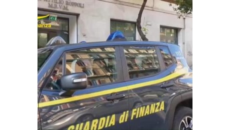 Traffico internazionale di droga: 15 arresti, le 'piazze dello spaccio' anche a Salerno