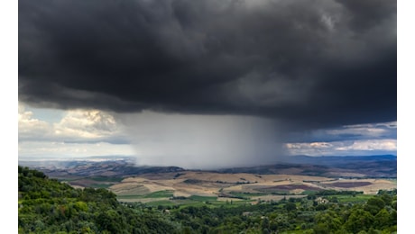 Meteo, Tempeste ‘selettive’: perché alcune aree subiscono più danni?