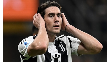 Vlahovic Juve, l’attaccante può lasciare il club bianconero? Cosa filtra sul futuro del serbo e sull’interesse di questo top club