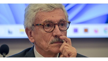 «D’Alema archiviato». I giornali brindano ma «scordano» le frasi sulla corruzione certa